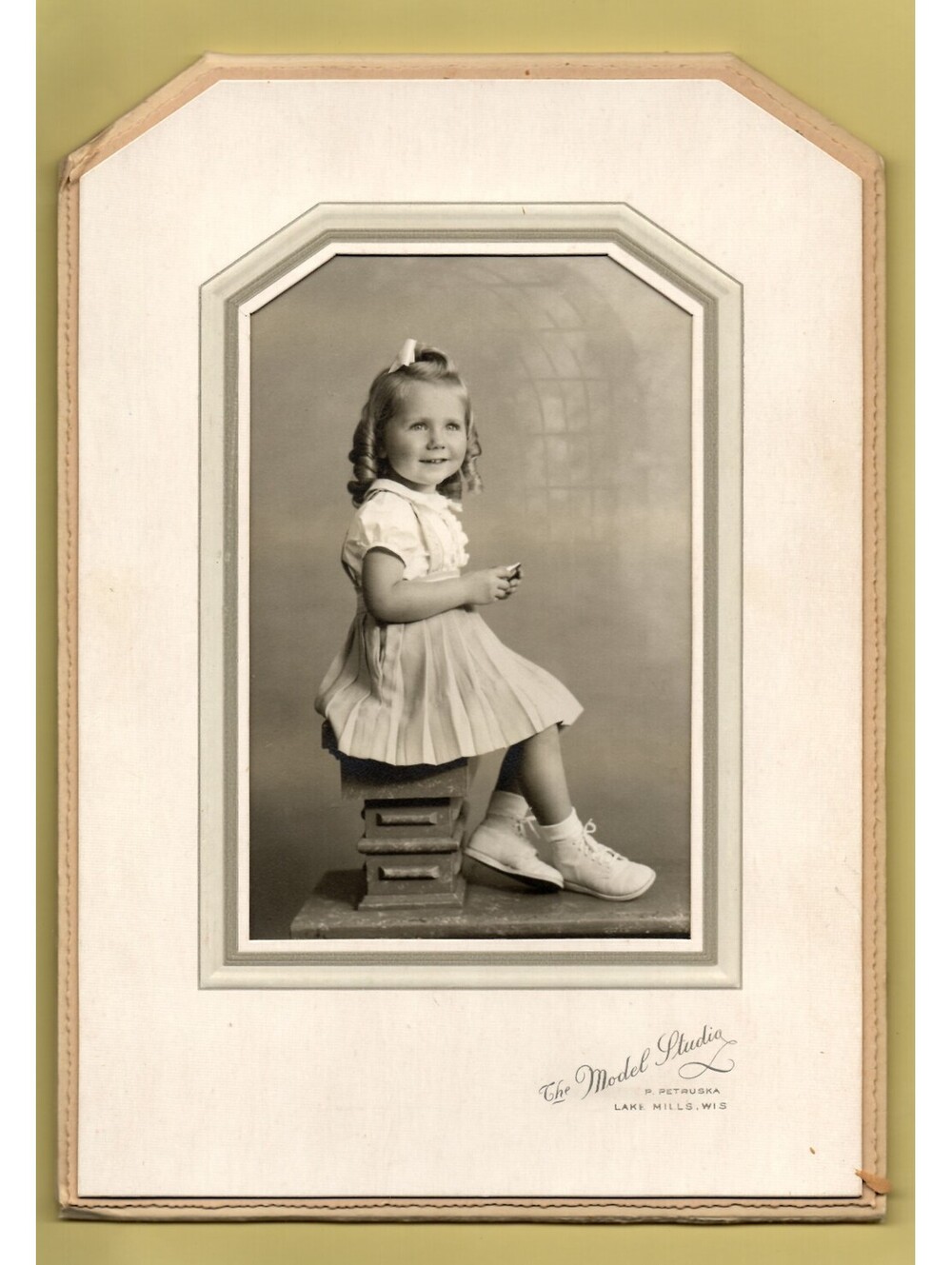 Cabinet Photo of Young Girl Sitting The Model Studio P. Petruska Lake Mills Wisc